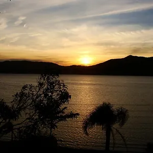 https://bistro-e-guest-house-isadora-duncan.santa-catarina-brasil.com