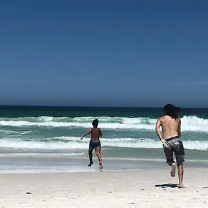 Apartamento Três Quartos Na Cabo Frio